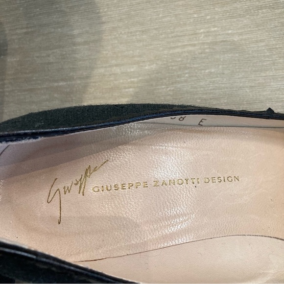 Giuseppe Zanotti  Sz 39 Black Leather Little Bow Pointy Kitten Heel Pumps Shoes - Picture 4 of 14